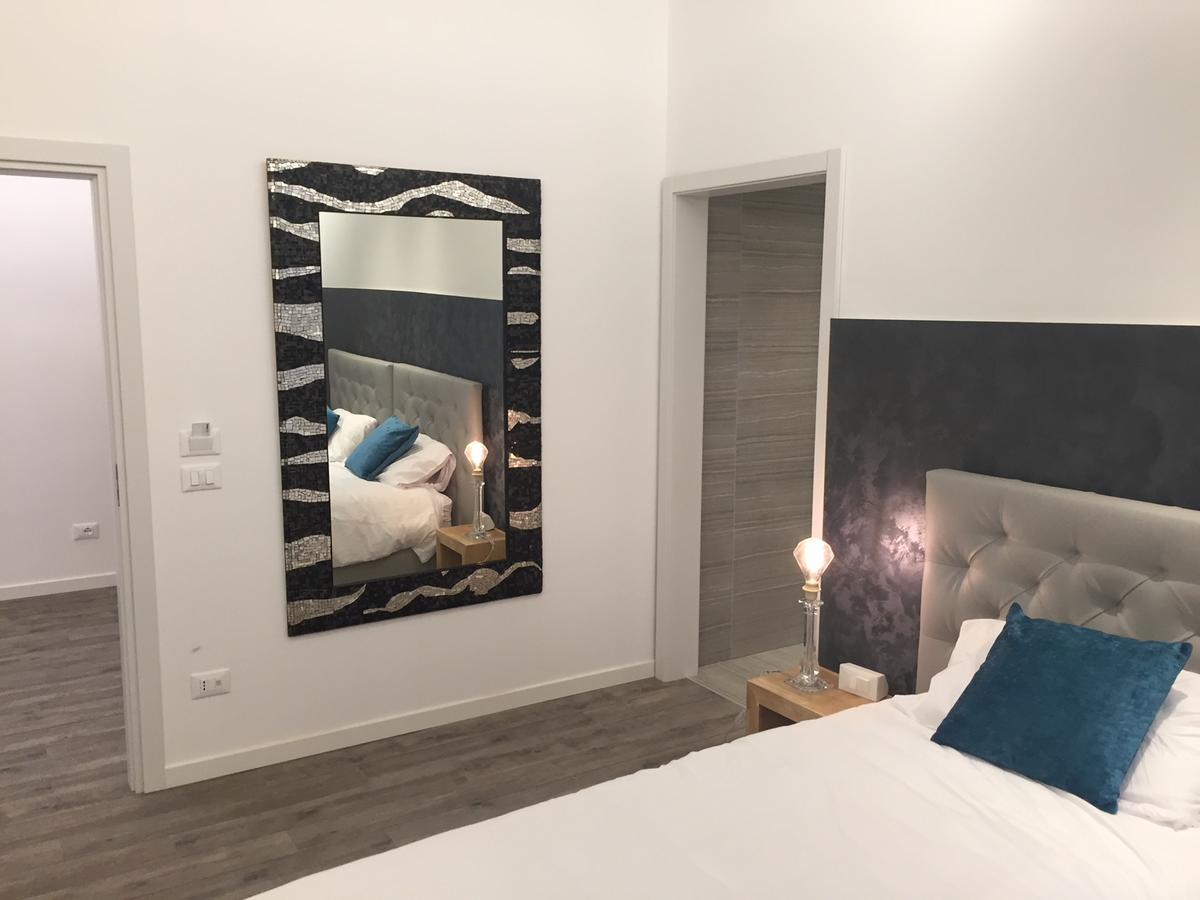 Double A Guest House Mestre Kültér fotó