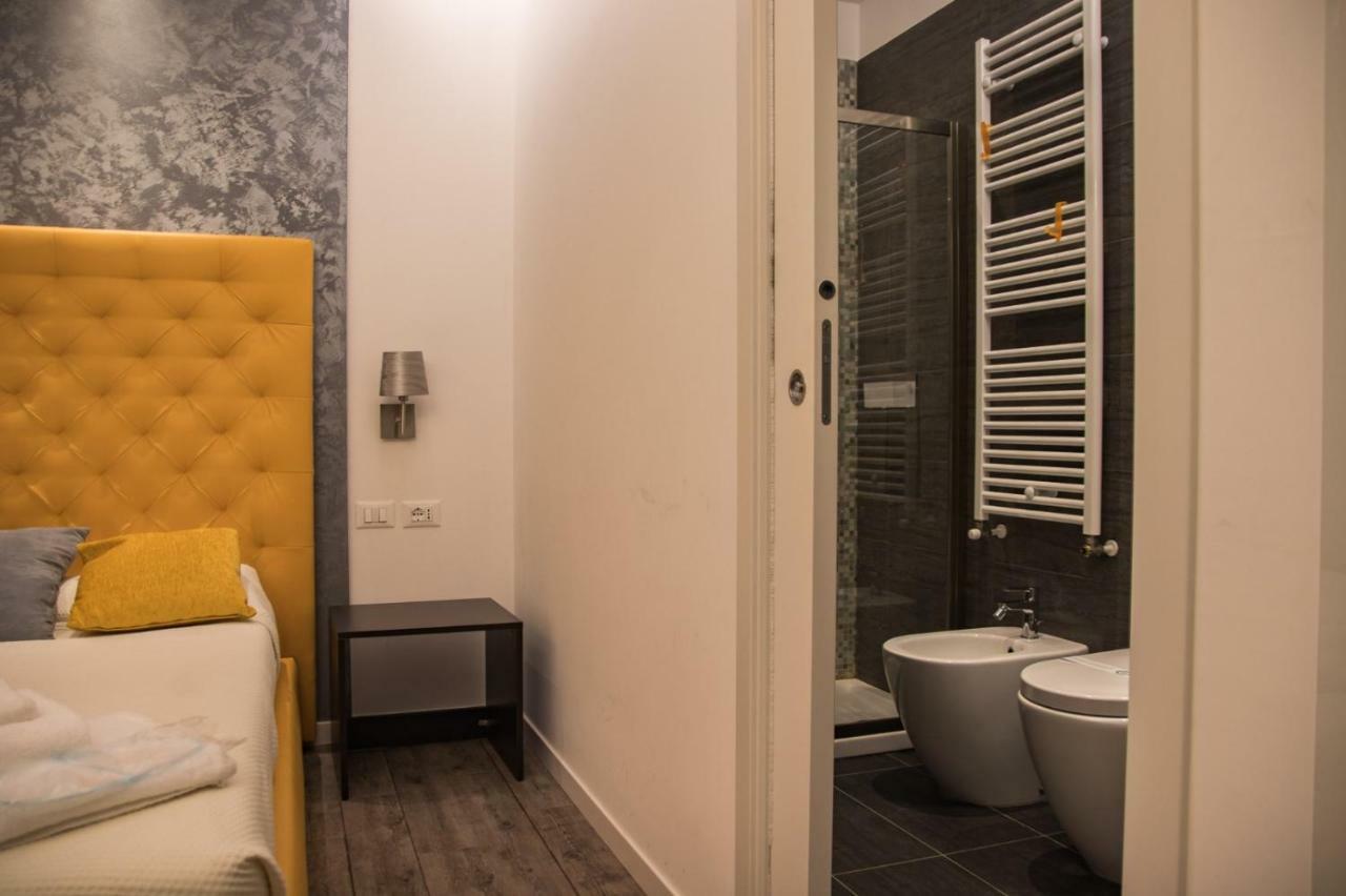 Double A Guest House Mestre Kültér fotó